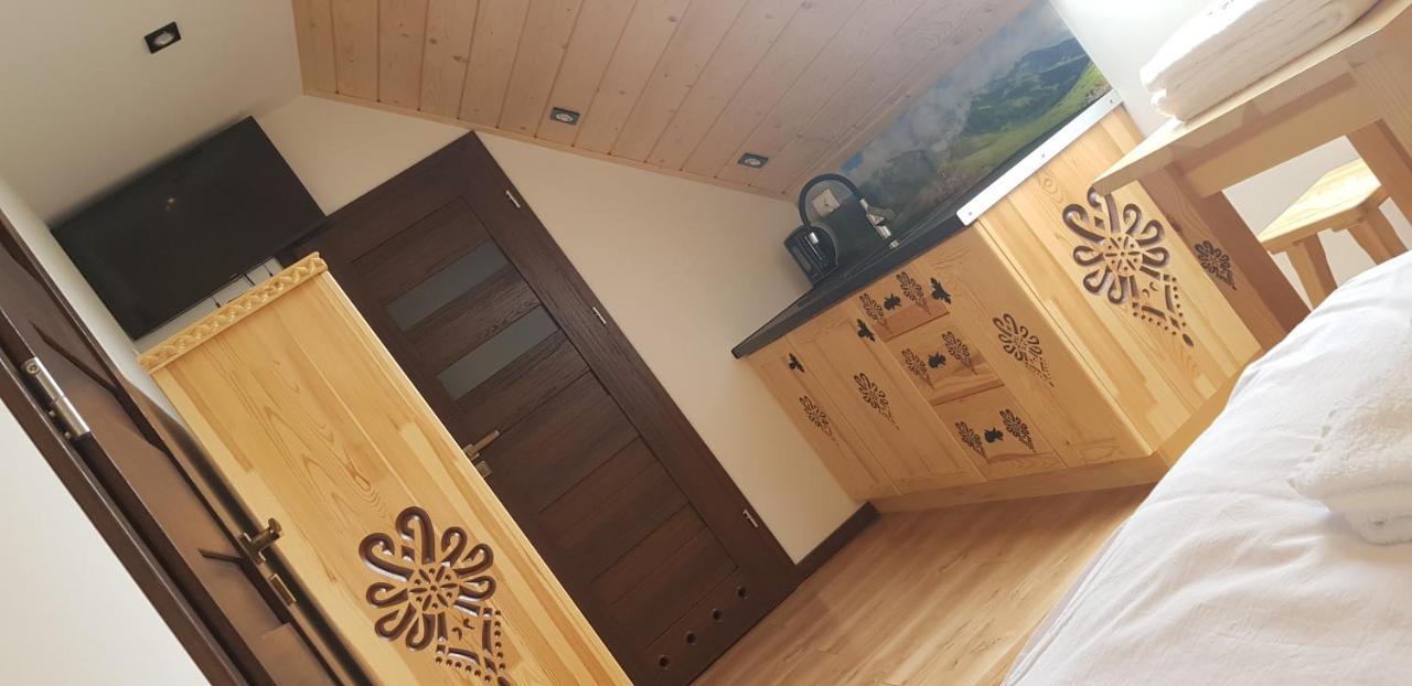 Apartamenty W Cichej Okolicy Banska Wyzna Buitenkant foto